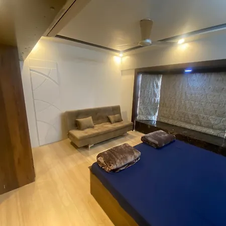 شقة Bandra'S Prime Luxurious 2 Bhk